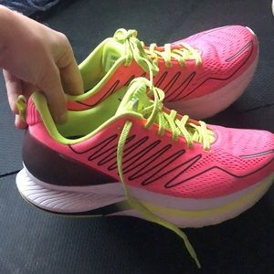 Saucony endorphin shift